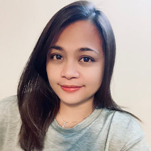 Meet your Posher, Lorie